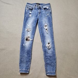 Judy Blue Jeans Women Janette Camo Skinny Fit Stretch Patch Size 7/28 JB82109MD